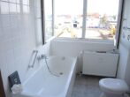 Helle 2-Zimmer-Wohnung - Bad