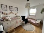 Moderne 3-Zimmer-Wohnung mit Dachterrasse - Kind