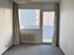 Renovierungsbedürftige 2-Zimmer-ETW in Frankfurt-Nied - Schlafen