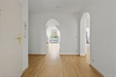 Gepflegte 3-Zimmer DG-Wohnung mit Taunusblick - Flur 2