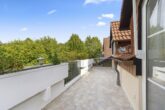 Gepflegte 3-Zimmer DG-Wohnung mit Taunusblick - Balkon