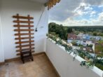 Sonnige 3,5 Zimmer mit Loggia & Weitblick – Ruhige Lage in Schwalbach - Balkon