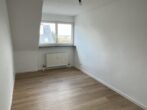 3-Zimmer mit Balkon in bester Lage von Bad Vilbel - Schlafen 2