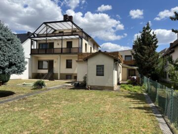 3-Familienhaus als Kapitalanlage, Mehrgenerationenhaus oder für die große Familie!, 61184 Karben, Einfamilienhaus