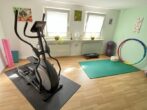 Schickes Zweifamilienhaus in Bad Vilbeler Waldnähe! - Sportraum DG