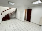 Kleine Ladenfläche für Einzelhandel oder als Büro - Treppe ins UG