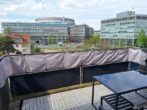Schicke 2-Zimmer-Wohnung mit großem Balkon - Balkon