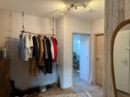 Exklusive Zwei-Zimmer-Wohnung mit viel Platz - Flur