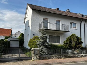 Familienfreundliches Zuhause in idyllischer Lage, 61118 Bad Vilbel, Doppelhaushälfte