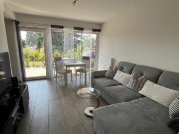 Ruhige 1-Zimmer-Wohnung mit Terrasse auf dem Niederberg, 61118 Bad Vilbel, Wohnung