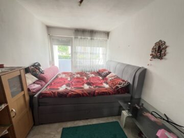 Günstige Kapitalanlage in Nied, 65934 Frankfurt am Main, Wohnung